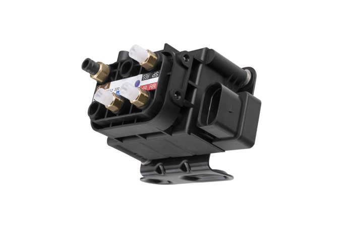 Produktfoto eines pneumatischen Magnetventilblocks von RAPA Automotive
