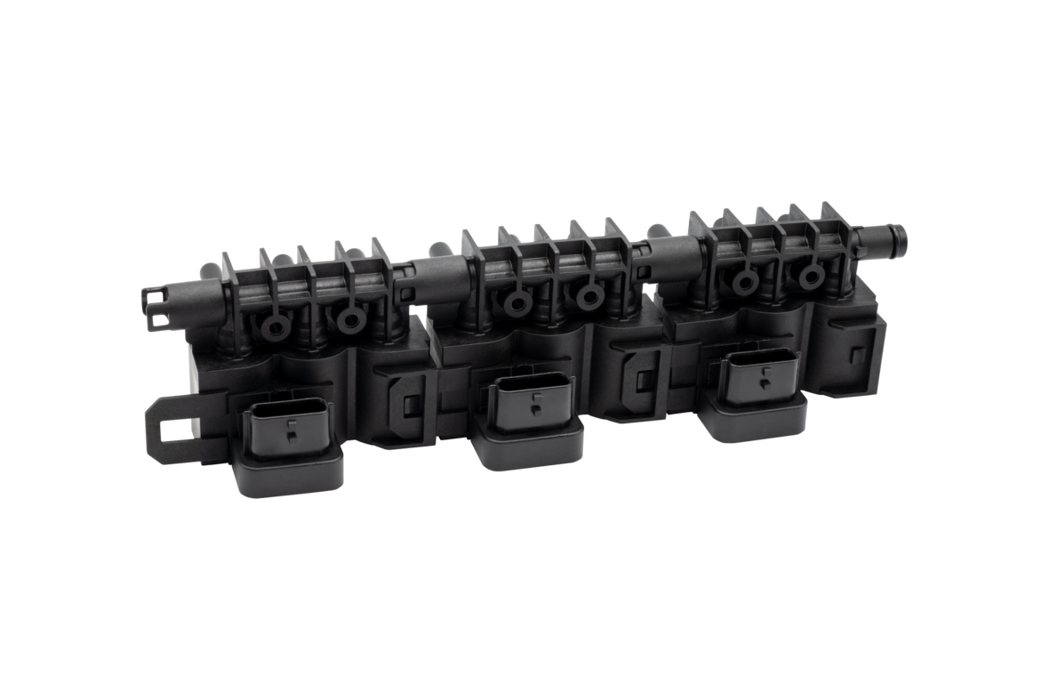 Produktfoto eines Ventilblocks zur Sensorreinigung von RAPA Automotive